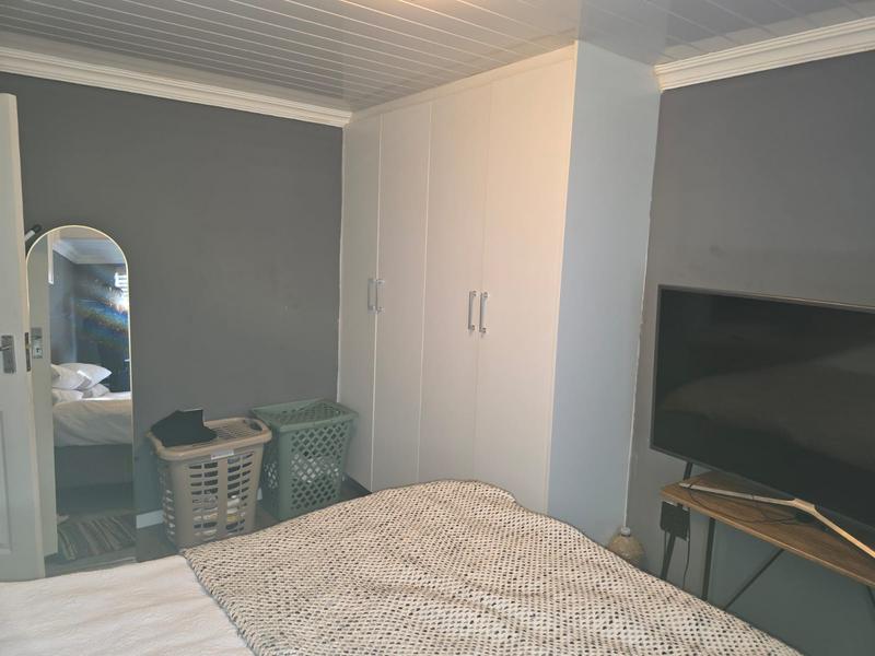 5 Bedroom Property for Sale in Langa Western Cape